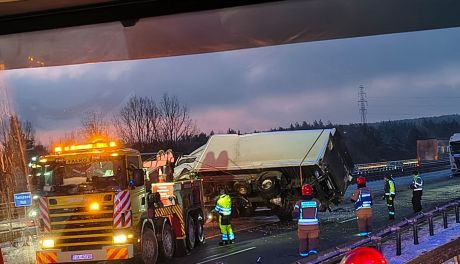 Wypadek na trasie S7 w Skarżysku-Kamiennej. Droga zablokowana przez blisko 7 godzin
