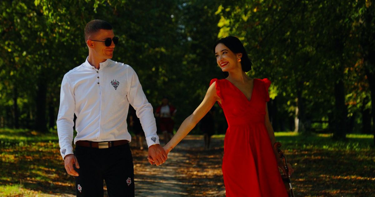 Prezenter Radia Rekord w folkowej odsłonie. Fox Folk prezentuje singiel „Słowo”