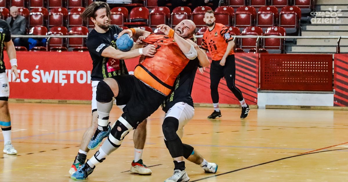 Po twardej walce Tarnów lepszy od KSZO