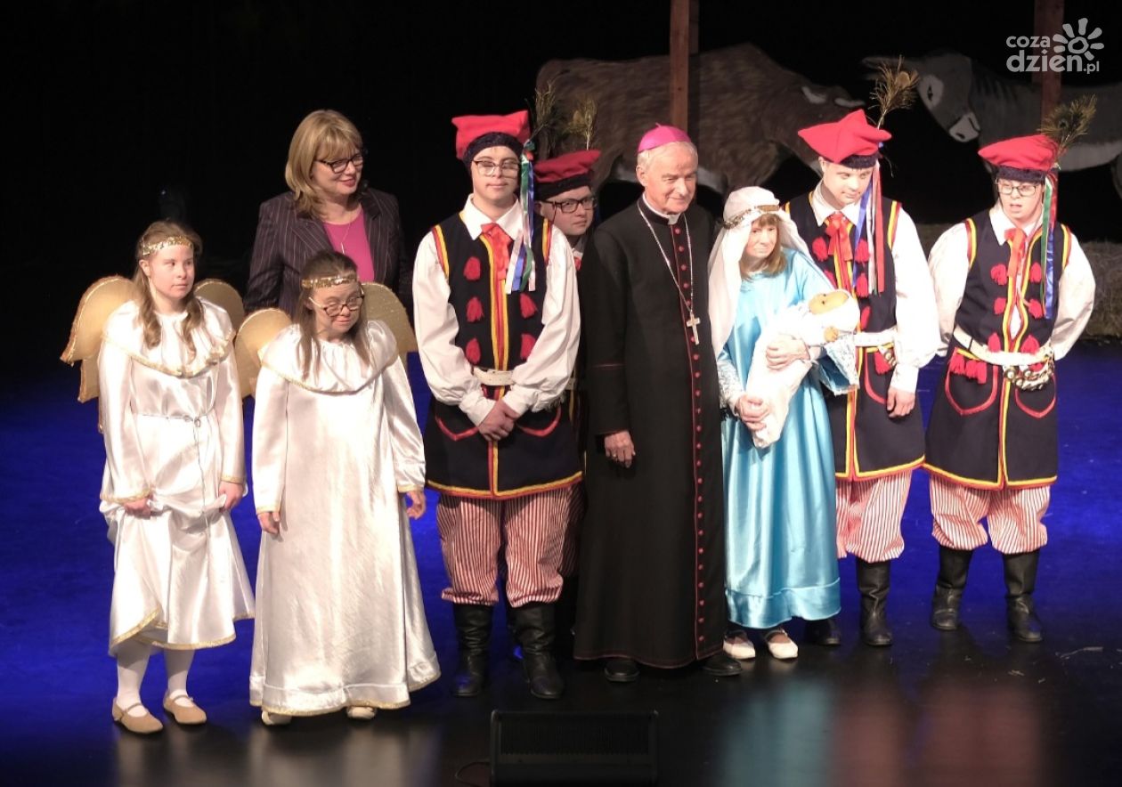 Kolędowanie z Biskupem w WDK. Muzyka, wspólnota i wzruszenia na zakończenie świąt