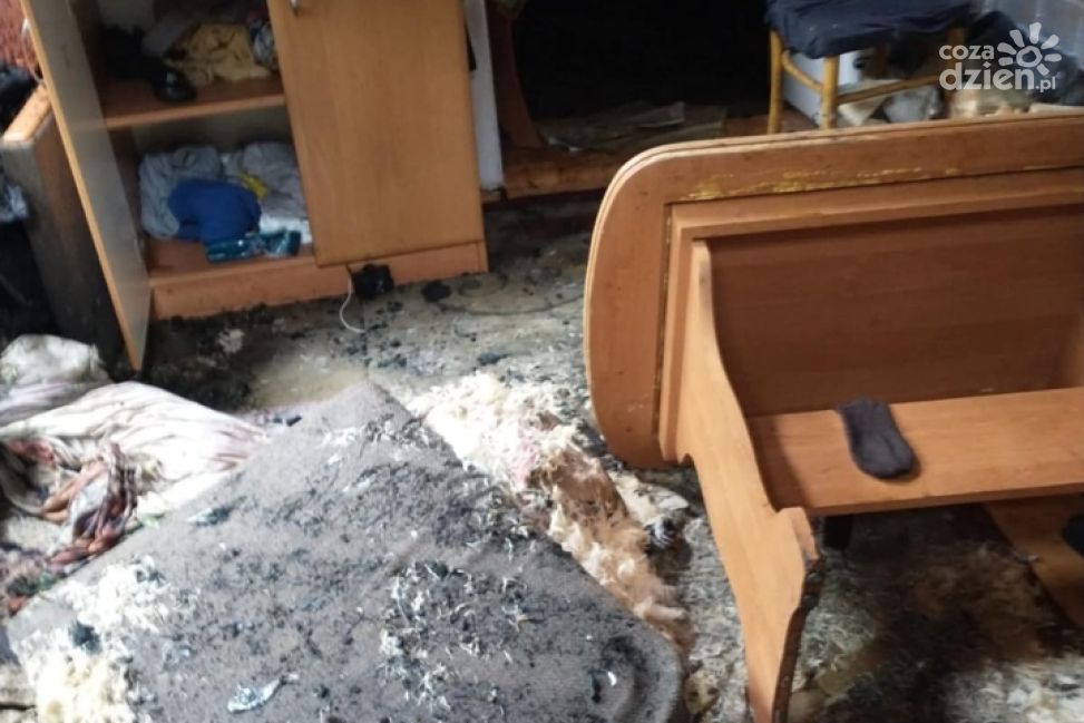 Zbiórka dla pogorzelców z Górek w pow. skarżyskim. Stracili dach nad głową