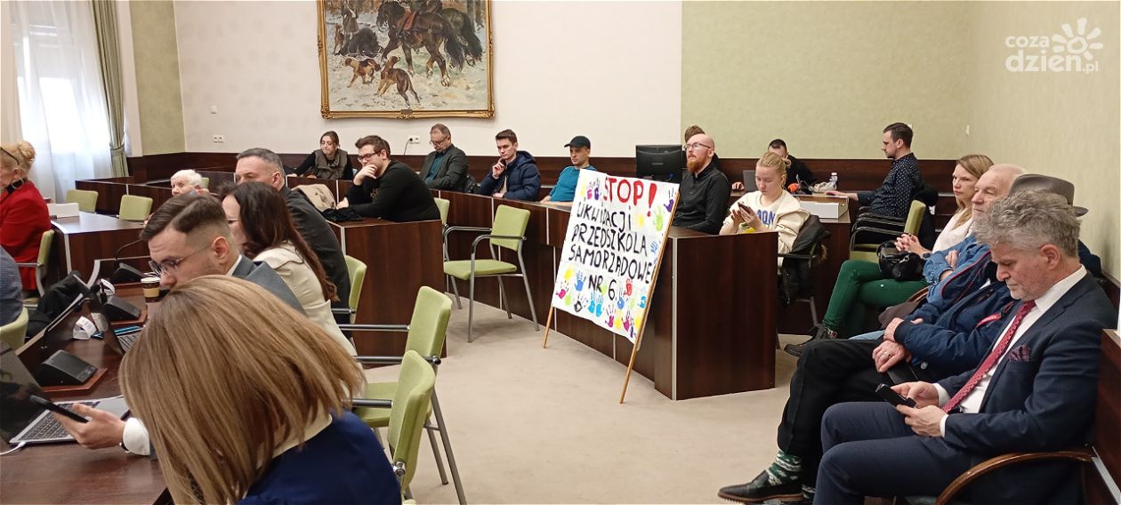 W Kielcach nie zlikwidują Przedszkola Samorządowego nr 6. Placówka będzie działać dalej