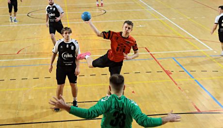 KSZO Ostrowiec Świętokrzyski - SRS Niko Przemyśl [ZDJĘCIA]