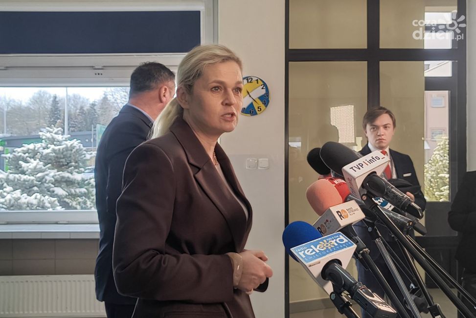 Barbara Nowacka spotkała się z nauczycielami ze świętokrzyskiego. Wyjaśniała jak wprowadzać reformę