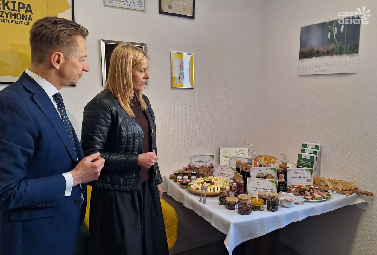 Śniadanie z mediami o wsparciu rolników i rozwoju marki Świętokrzyska Kuźnia Smaków