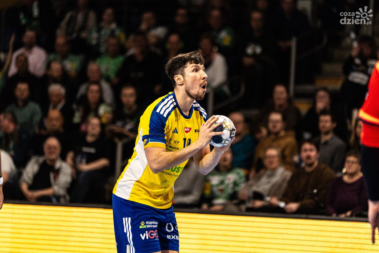 „Jaskinia Lisów” zdobyta po znakomitym występie! Füchse Berlin 31:33 Industria Kielce