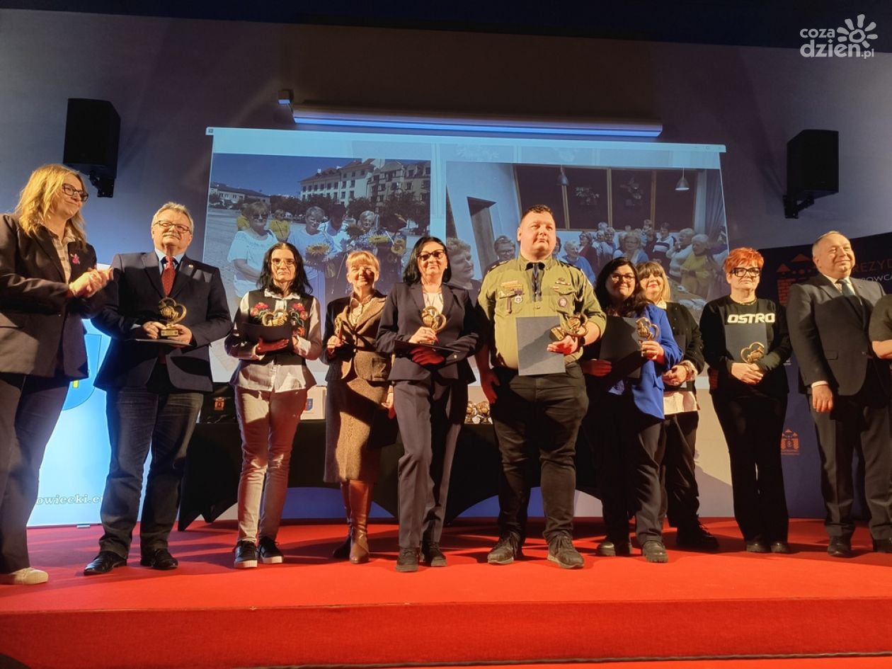 Organizacje pozarządowe wspomagają samorządy w różnych działaniach. W Ostrowcu podziękowano im za pracę