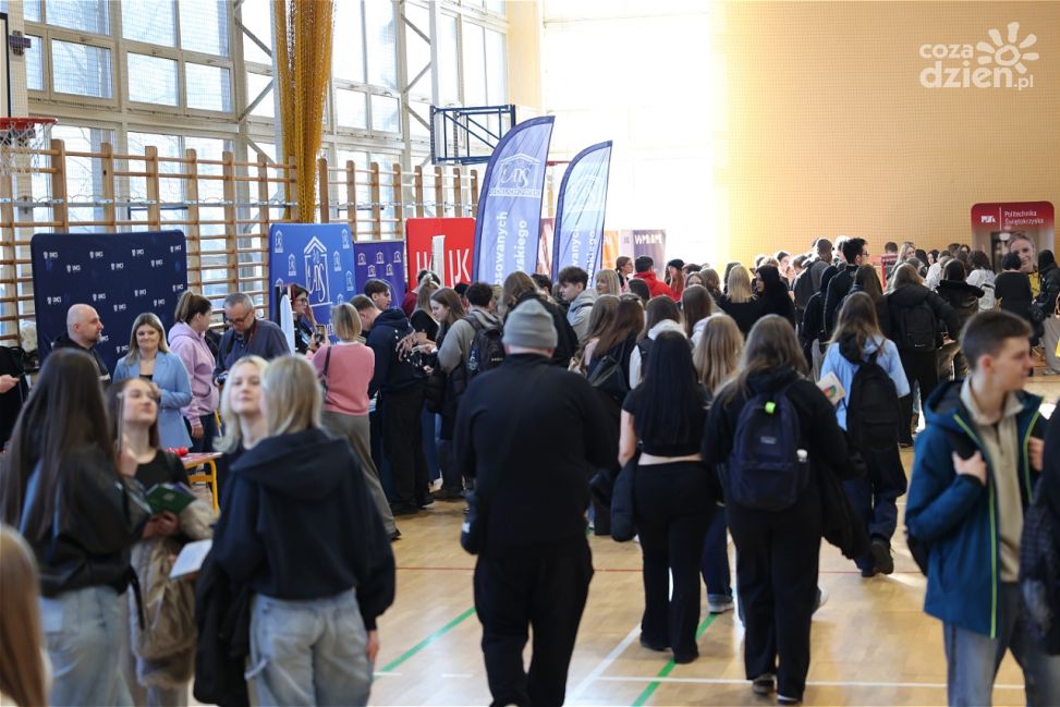 Inauguracja III edycji Świętokrzyskich Targów Edukacyjnych w Ostrowcu Św. (foto)