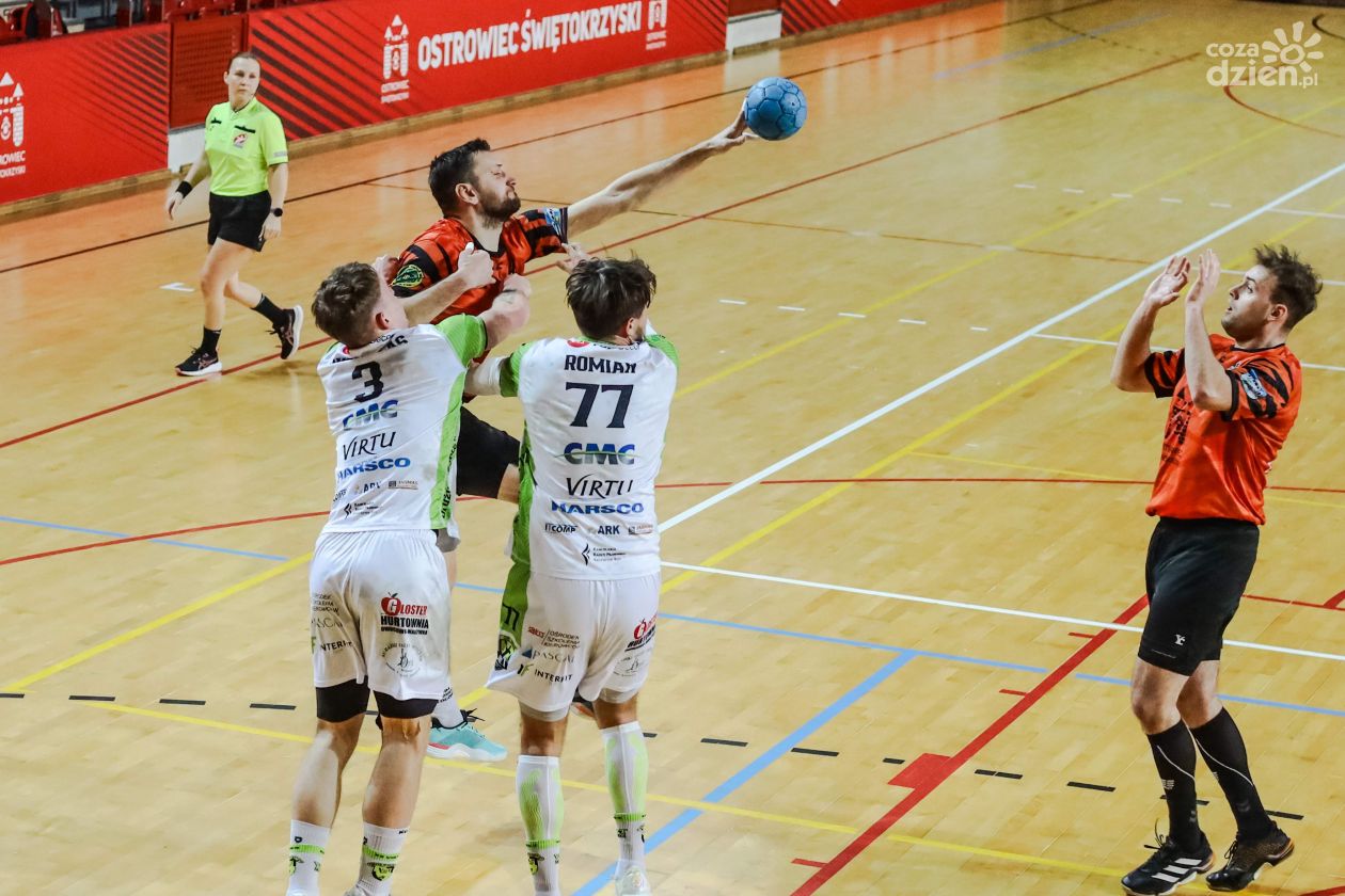 Wojownicy poskromili drużynę ze stali