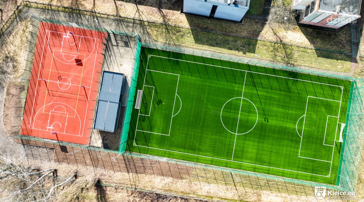 Kielce zmodernizowały dwa Orliki. Nowe boiska już dostępne dla mieszkańców