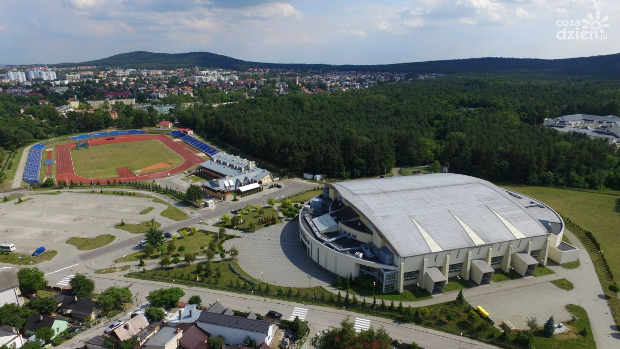 Utrudnienia w ruchu przed meczem Industria Kielce – Sporting Lizbona