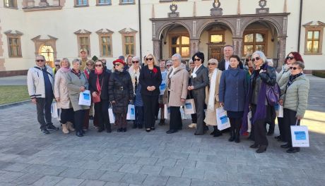 Spotkanie seniorów w Kielcach w ramach projektu wsparcia osób starszych