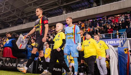 Dziekoński przed starciem z Termaliką: Staramy się patrzeć tylko do góry, ale musimy być uważni i zacząć punktować seryjnie