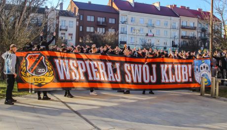 Marsz kibiców KSZO 1929 Ostrowiec Świętokrzyski [ZDJĘCIA]