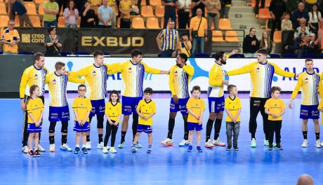 Spokojnie zwycięstwo w ostatnim meczu przed przerwą reprezentacyjną! Industria Kielce 37:25 KGHM Chrobry Głogów