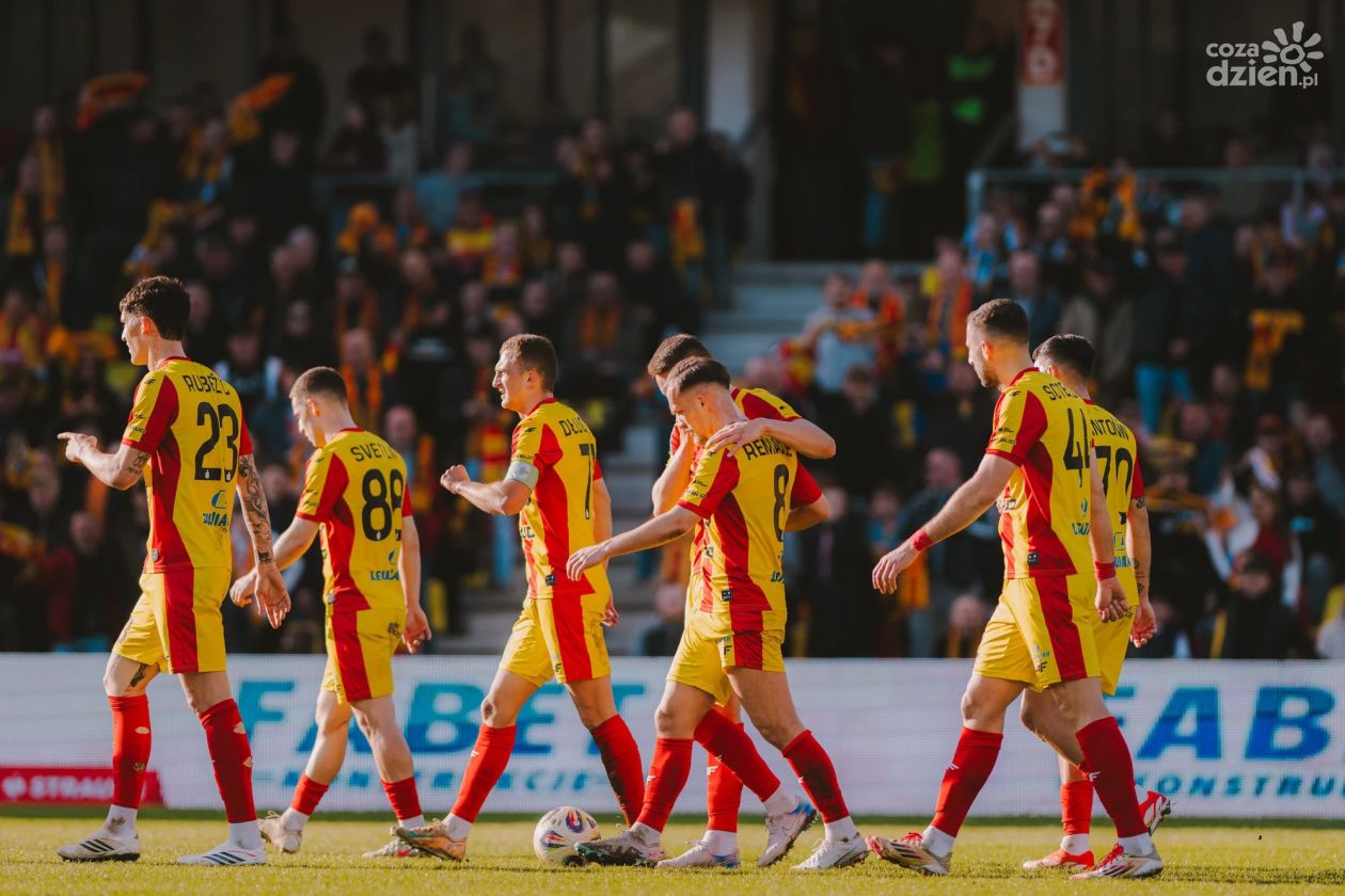 Cudowne popołudnie na Exbud Arenie i pewna wygrana! Korona Kielce 3:0 Arka Gdynia