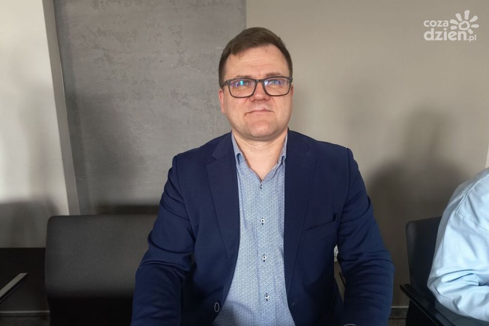 Prezydencki klub w Ostrowcu Świętokrzyskim traci dwóch radnych