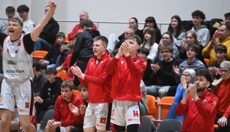 UJK Kielce pokonuje Basket Hills Bielsko-Biała i jest bliżej awansu do następnej rundy