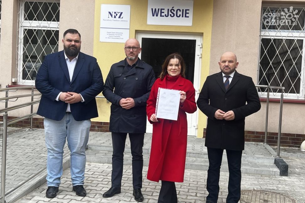 Konferencja PiS w Skarżysku-Kamiennej. Ostra krytyka NFZ i sytuacji szpitala