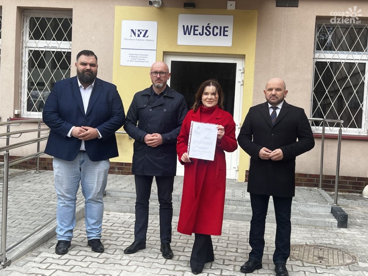 Konferencja PiS w Skarżysku-Kamiennej. Ostra krytyka NFZ i sytuacji szpitala