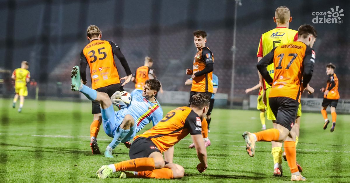 KSZO 1929 Ostrowiec Św. - Korona II Kielce [ZDJĘCIA]