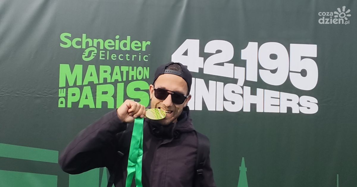 Biegacz z Kielc najlepszym Polakiem w Paryżu. Kapitalny wynik w jednym z największych maratonów świata