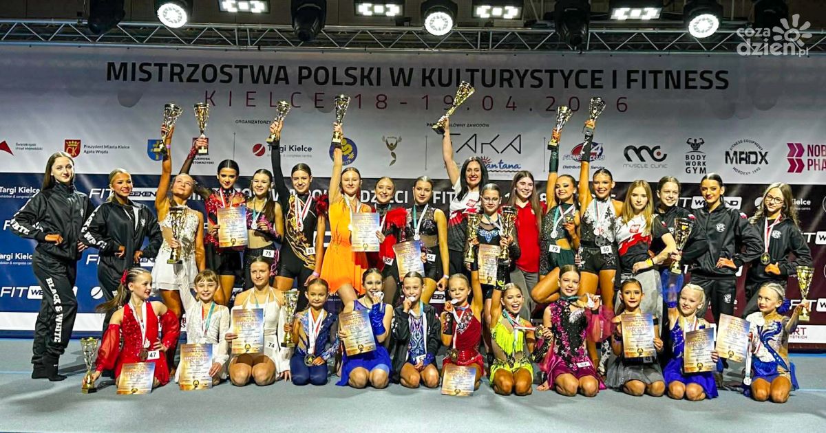 Mistrzostwa pełne medali dla UKS Black & White Ostrowiec Świętokrzyski