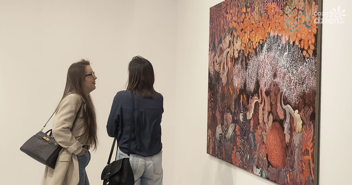 Dwie wystawy, dwa różne widzenia świata. W BWA oglądać można prace Darii Pietryki i Pawła Żugaja
