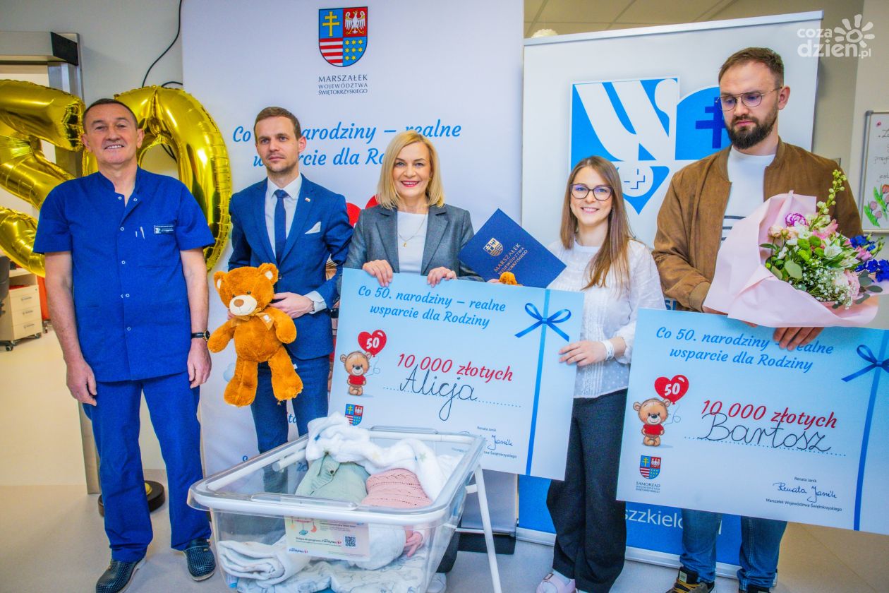 500. dziecko w Wojewódzkim Szpitalu Zespolonym w Kielcach – bliźnięta z jubileuszem