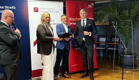 Jak legalnie nie płacić podatku i rozwijać firmę szybciej? Jędrzejów przyciągnął przedsiębiorców po konkrety.