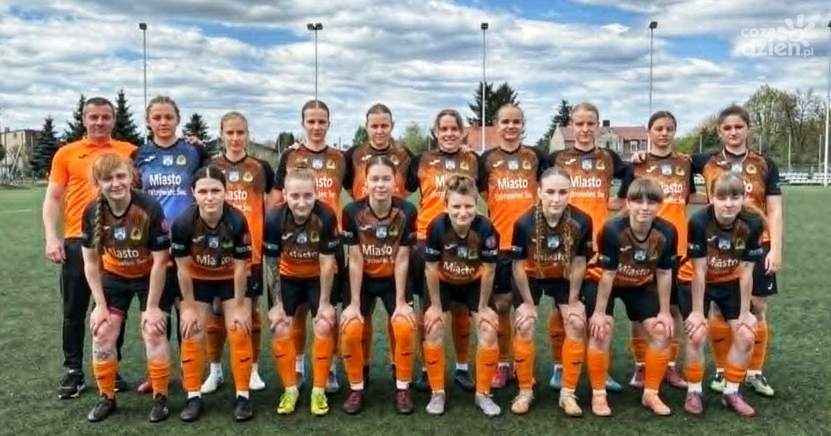 Czwarta wygrana piłkarek KSZO