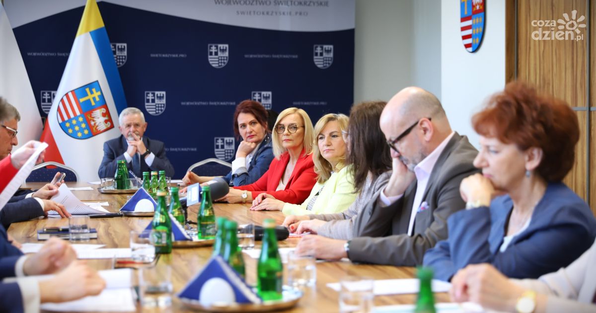 Sytuacja finansowa świętokrzyskich szpitali tematem obrad komisji sejmiku