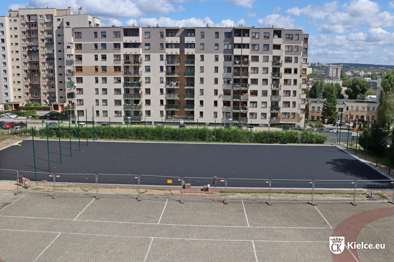 Budowa przy ,,Trzynastce