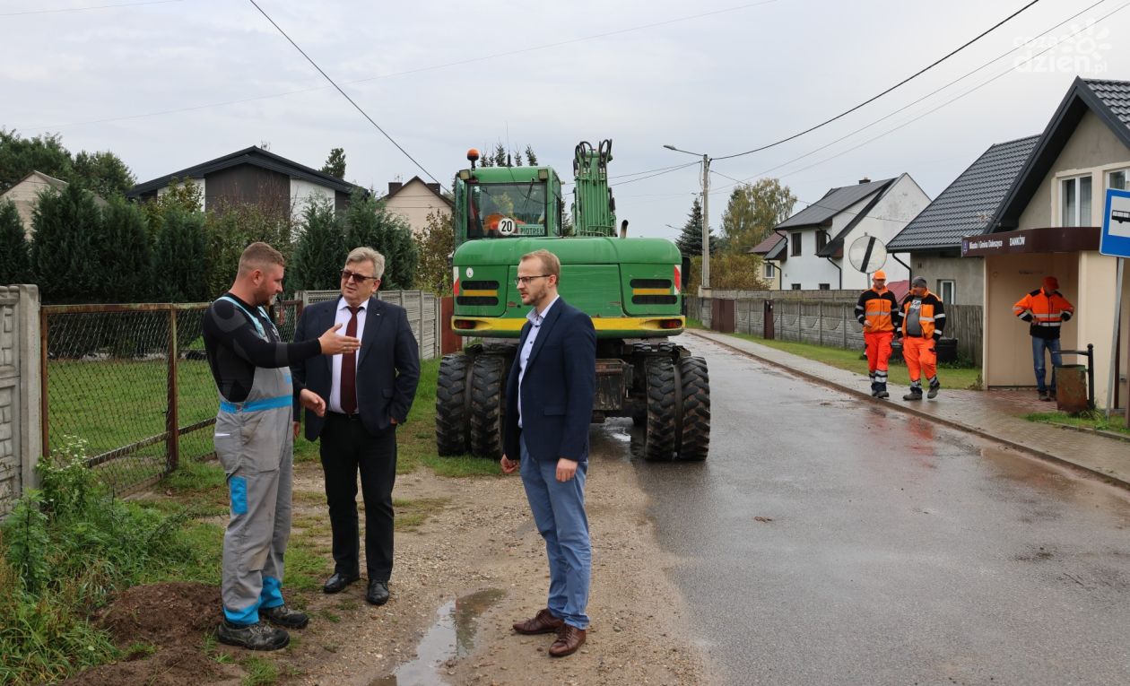 Remont drogi Danków - Daleszyce rozpoczęto