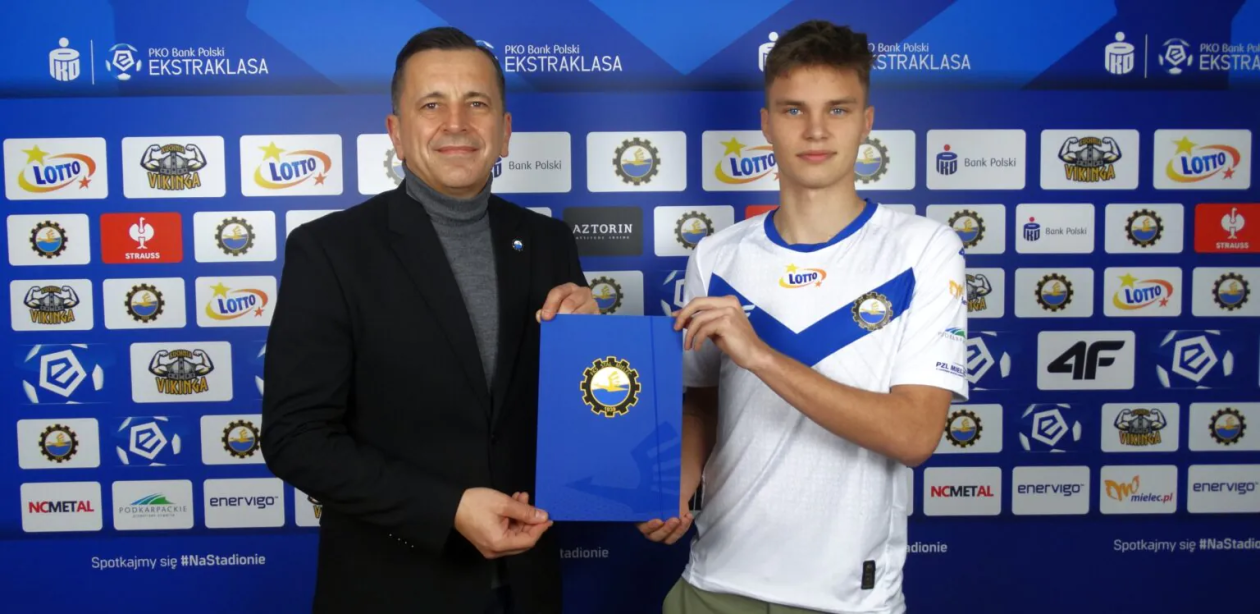 Piłkarz Korony Kielce w Stali Mielec 