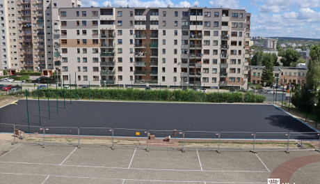 Budowa przy ,,Trzynastce" wciąż trwa