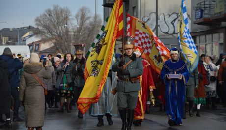 Tłumy na orszaku Trzech Króli w Kielcach (Zdjęcia)