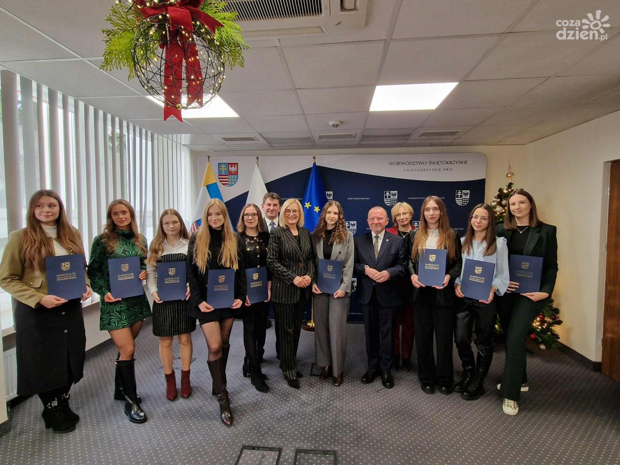 Rekordowe stypendia dla przyszłych lekarzy i jasny sygnał: zostań w Świętokrzyskiem. 