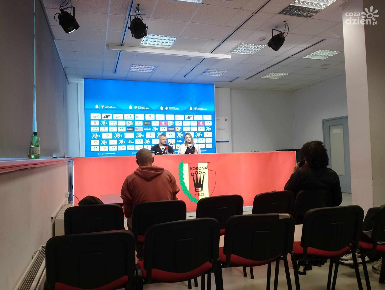 Konferencja pomeczowa 